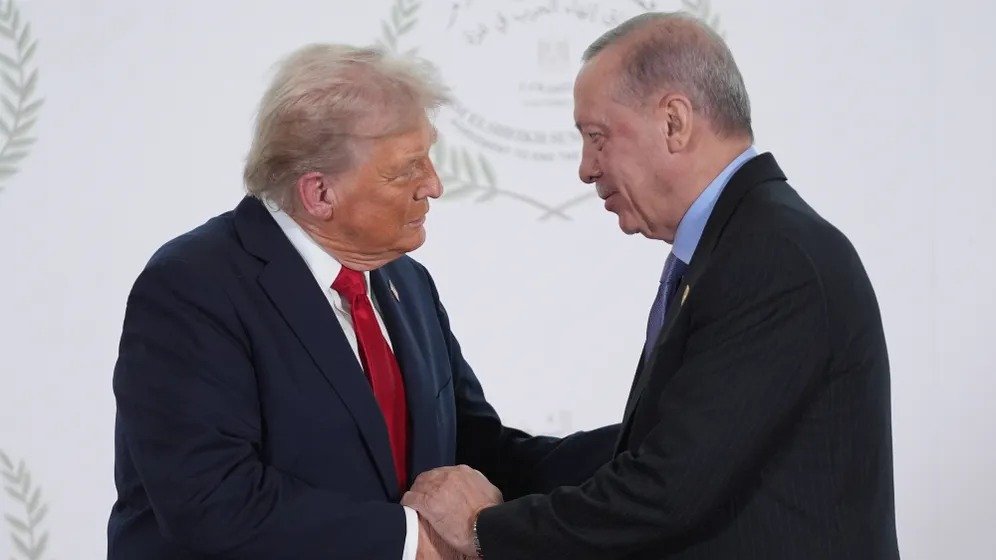 ترامب: أقنعت أردوغان شخصيًا بالبقاء بعيدًا عن الصراع مع إيران